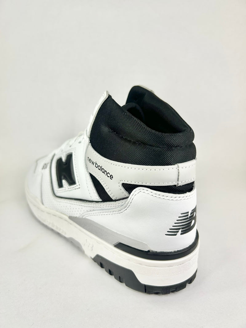 42 - New Balance 650 White Black
