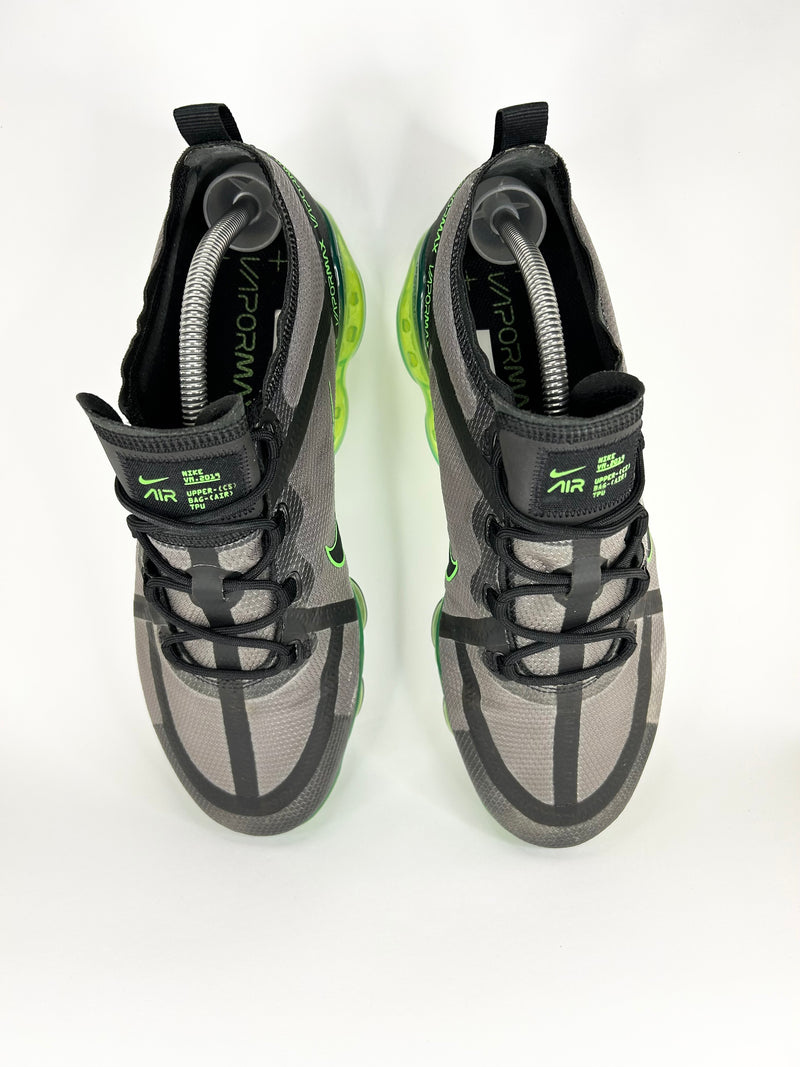 42 - Nike Vapormax 2019 Eletric Green