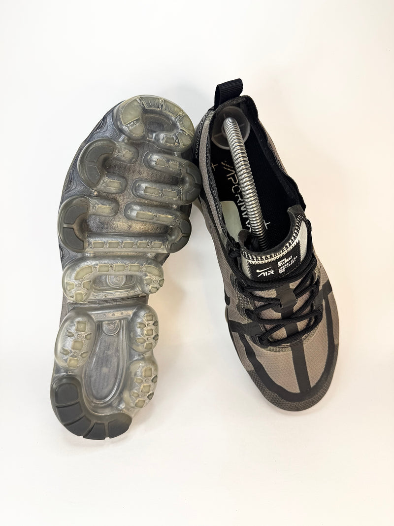 38 - Nike Vapormax 2019 Black Grey