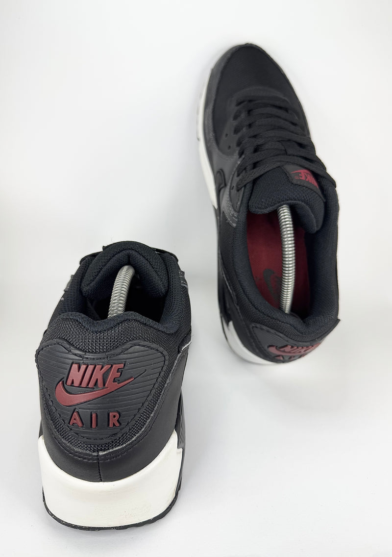 42 - Nike Air Max 90 Anthricite Team Red