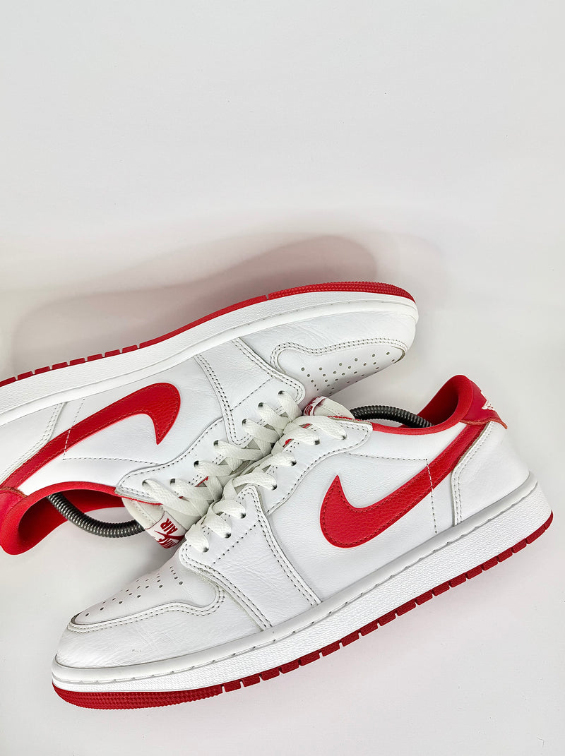 43 - Nike Air Jordan 1 Low White Red