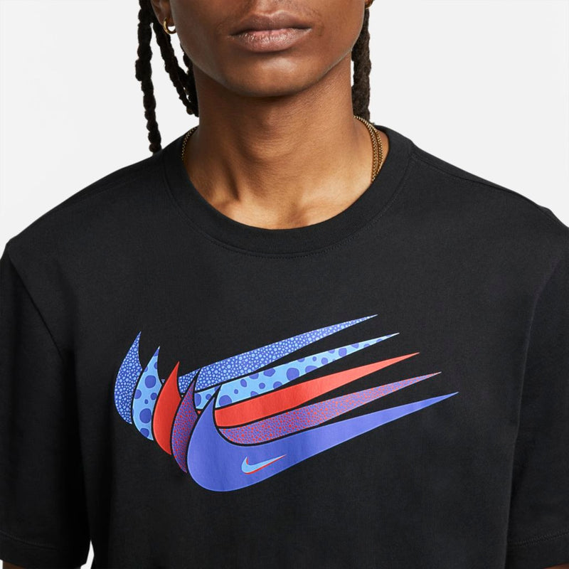 G - Camiseta Nike Sportswear Swoosh