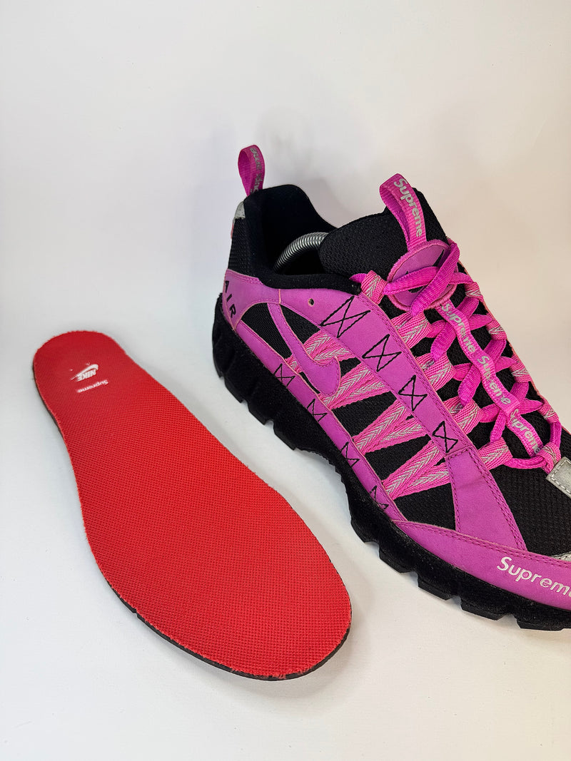 41 - Supreme x Nike Air Humara 17 Fire Pink