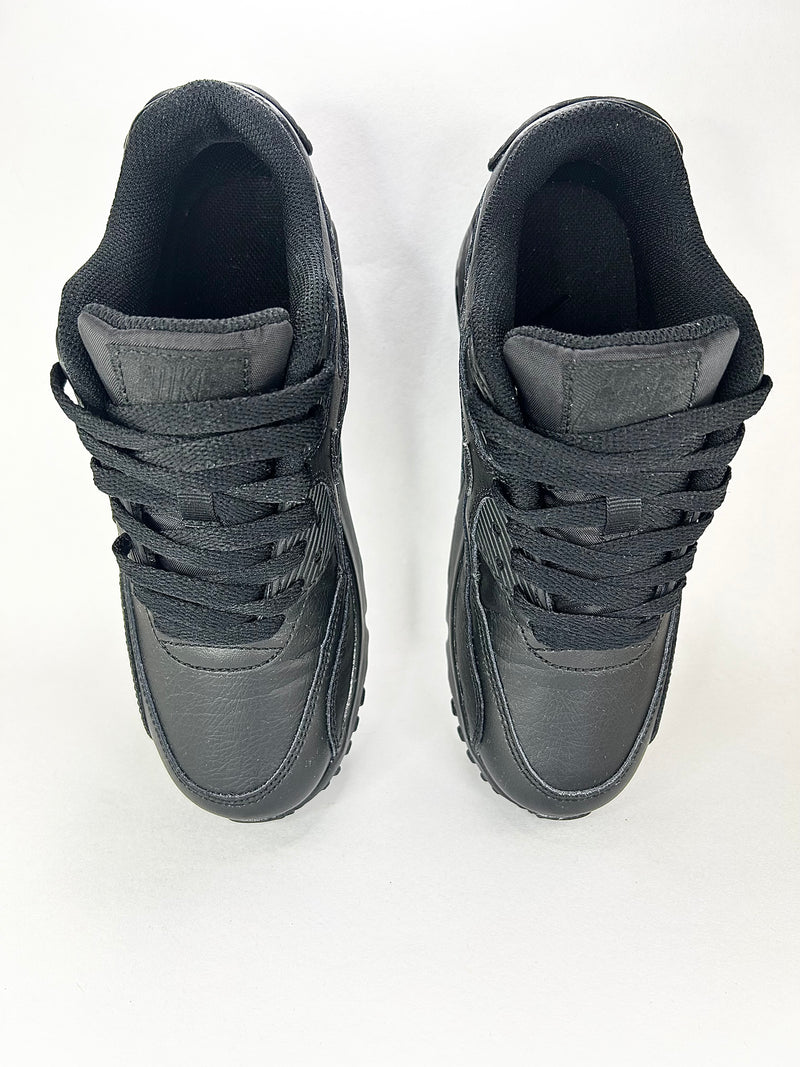34 - Nike Air Max 90 Triple Black