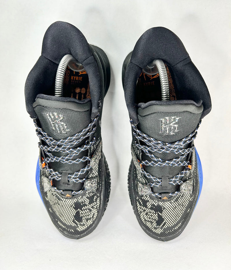 39 - Nike Kyrie Irving 7 Grind