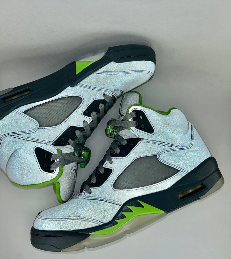 41 - Nike Air Jordan 5 Green Bean