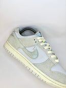 39 - Nike Dunk Low Retro SE Light Silver and Ocean Bliss