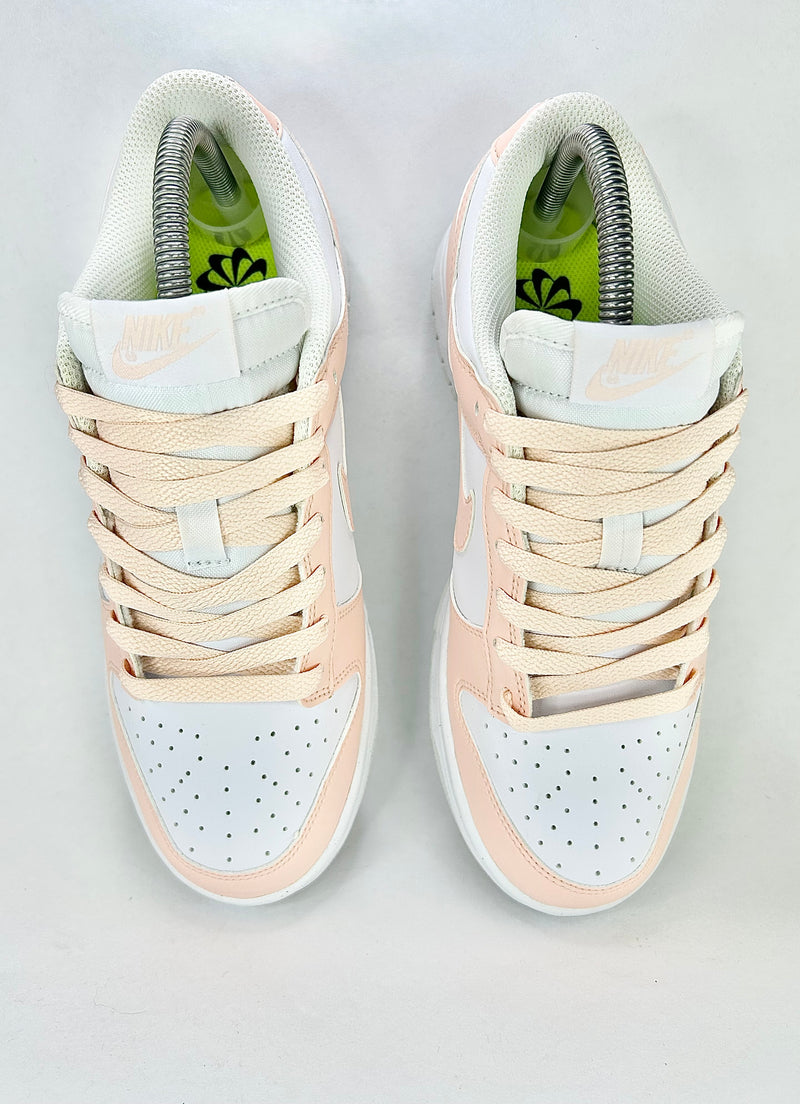37 - Nike Dunk Low Move To Zero Pink