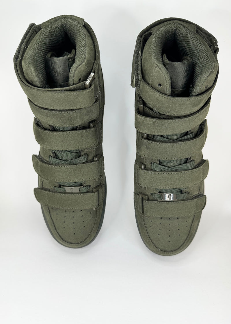 41 - Billie Eilish x Nike Air Force 1 High Sequoia