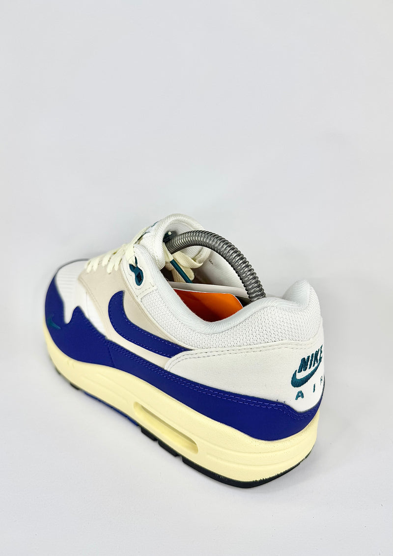 39 - Nike Air Max 1 Athletic Department