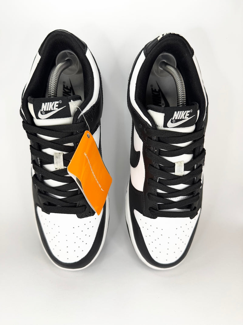 42 - Nike Dunk Low Black Panda