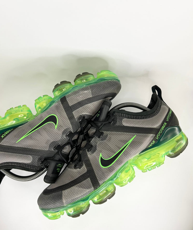 42 - Nike Vapormax 2019 Eletric Green