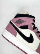 40 - Nike Air Jordan 1 Mid SE Berry Pink