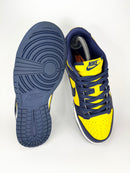 39 - Nike Dunk Low Michigan Varsity Maize