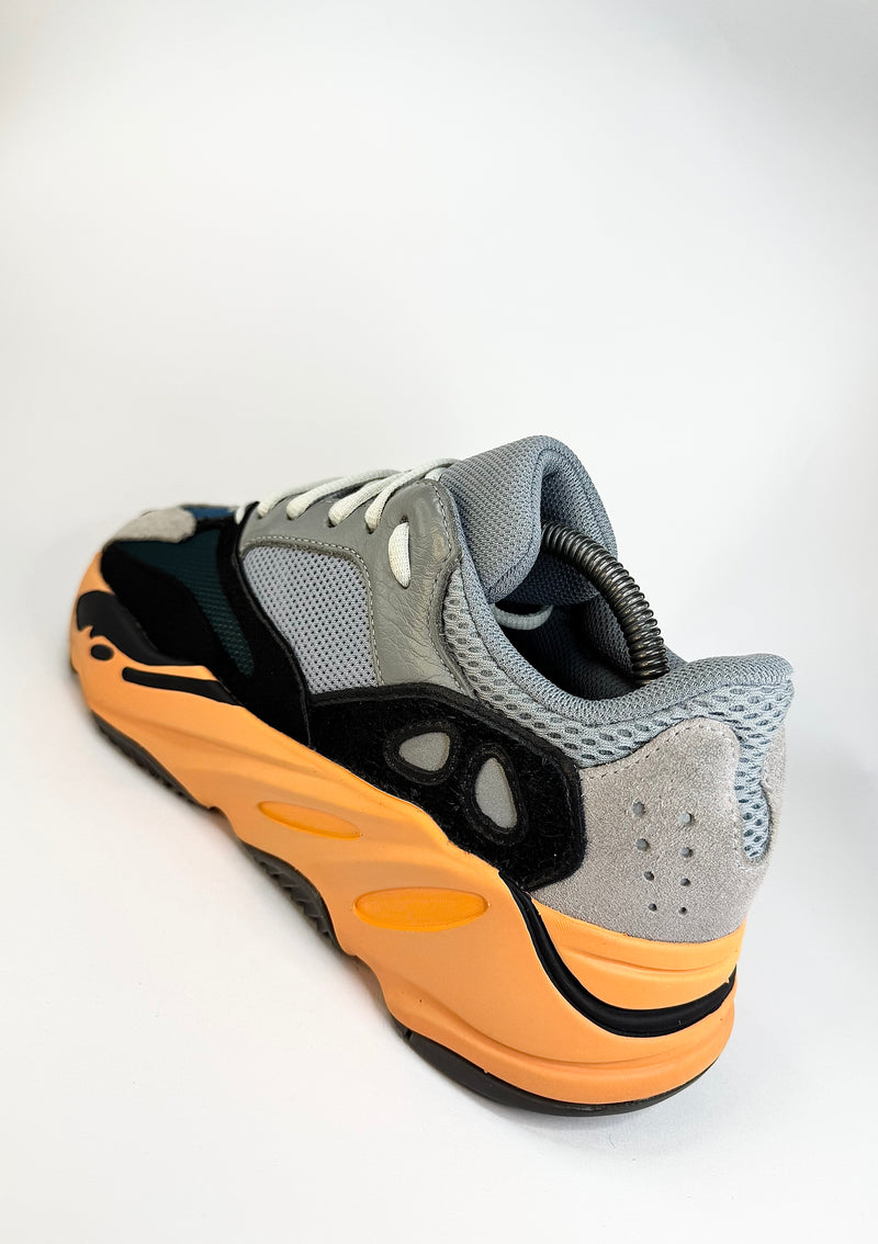 40 - Yeezy Boost 700 V1 Wash Orange