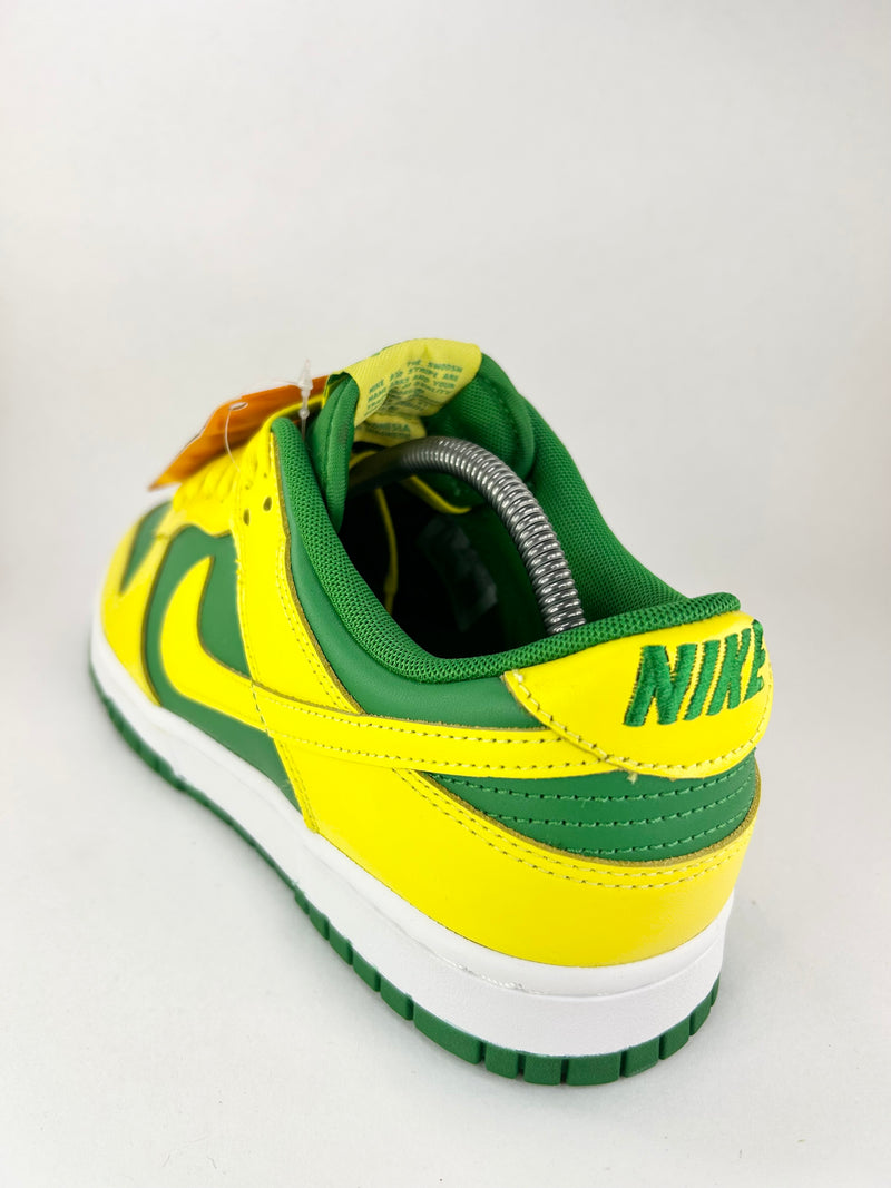 42 - Nike Dunk Low Reverse Brazil