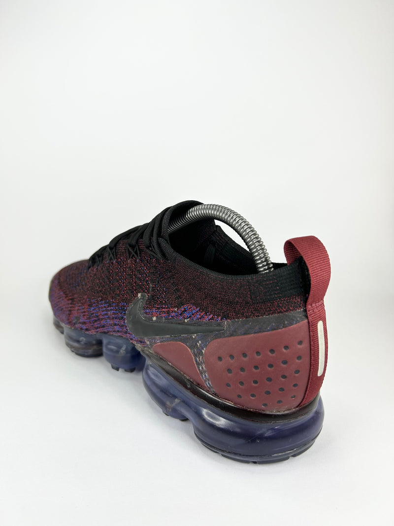 40 - Nike Vapormax Flyknit 2 Team Red