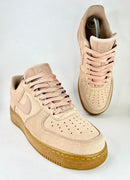 40 - Nike Air Force 1 Suede Rose
