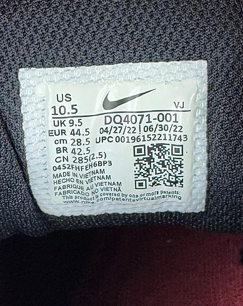 42 - Nike Air Max 90 Anthricite Team Red