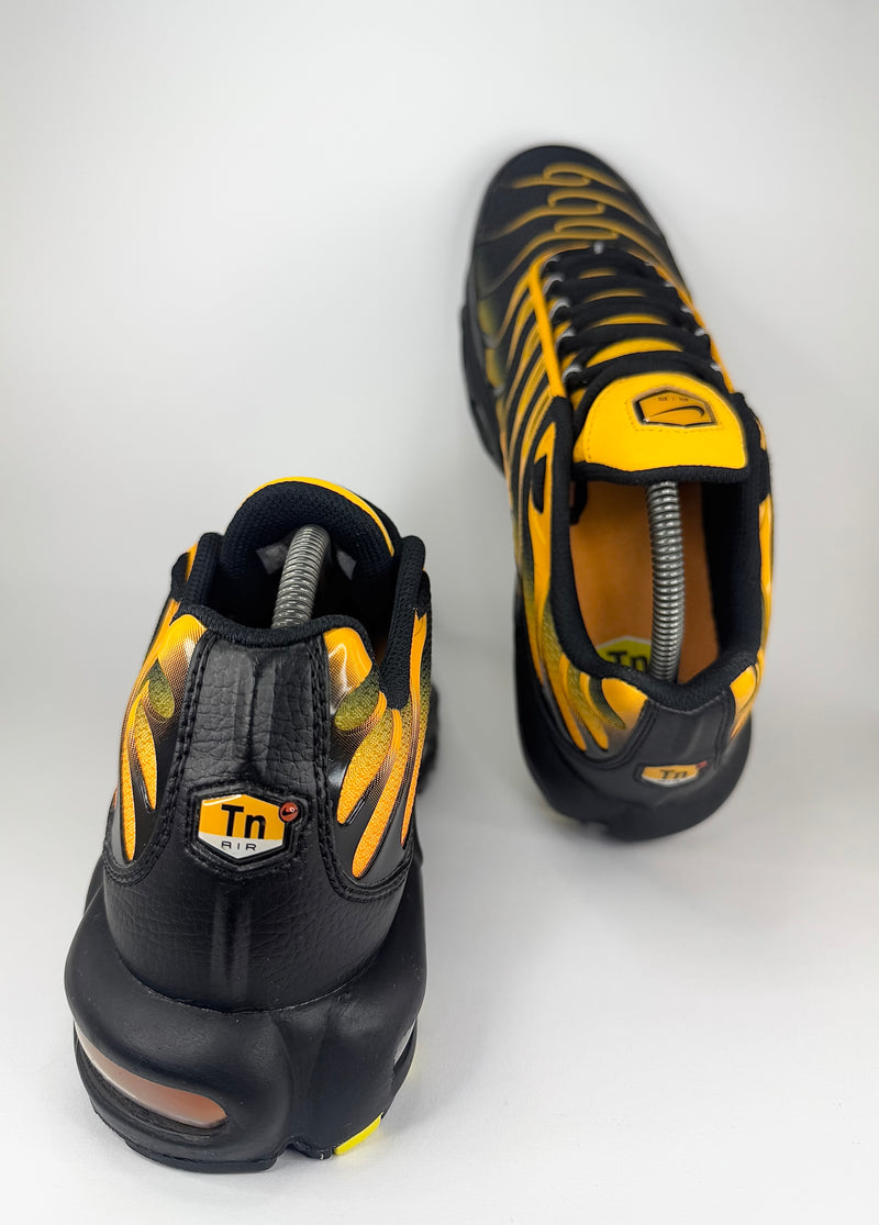 41 - Nike Air Max Plus Black & Sundial