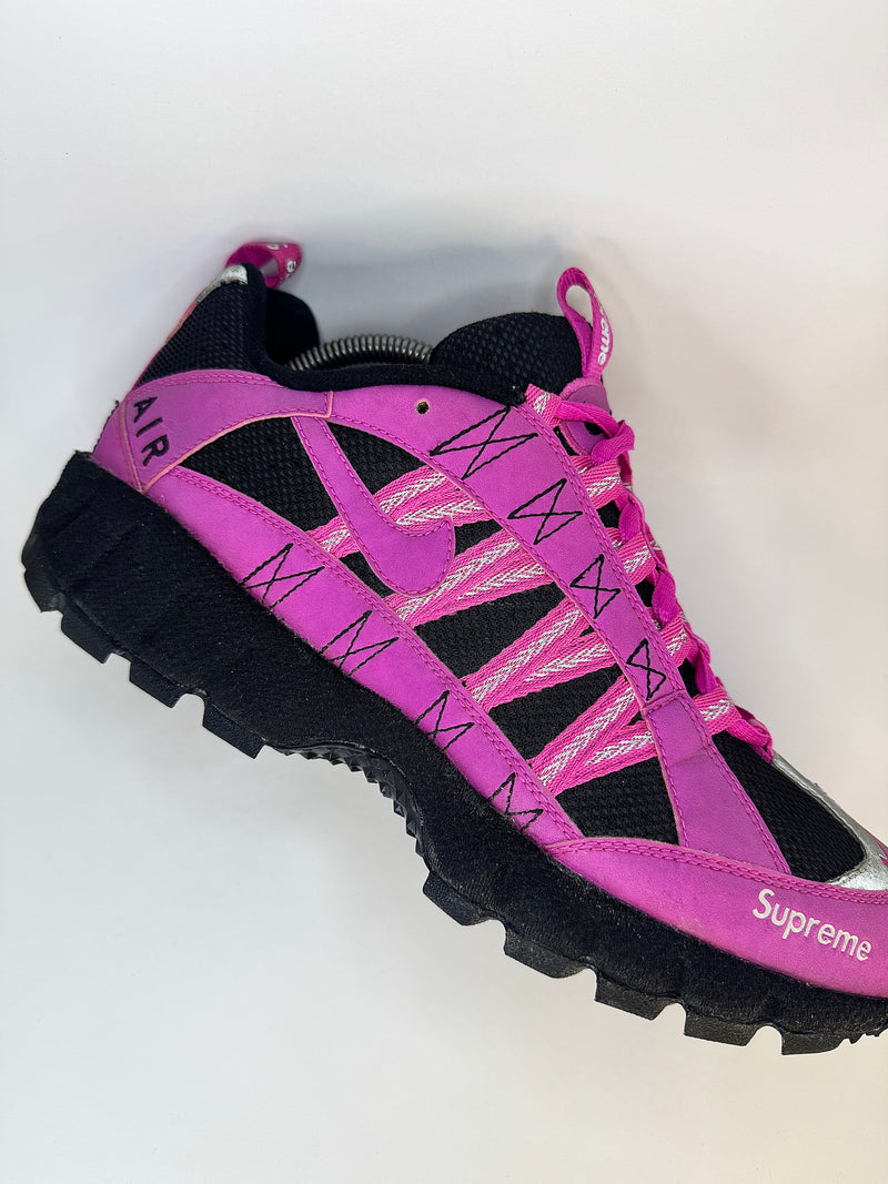 41 - Supreme x Nike Air Humara 17 Fire Pink