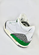 39 - Nike Air Jordan 3 Lucky Green