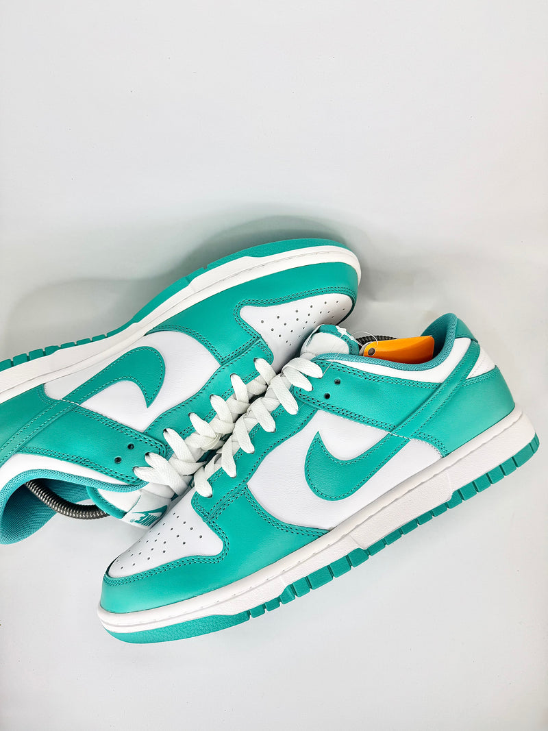41 - Nike Dunk Low Clear Jade