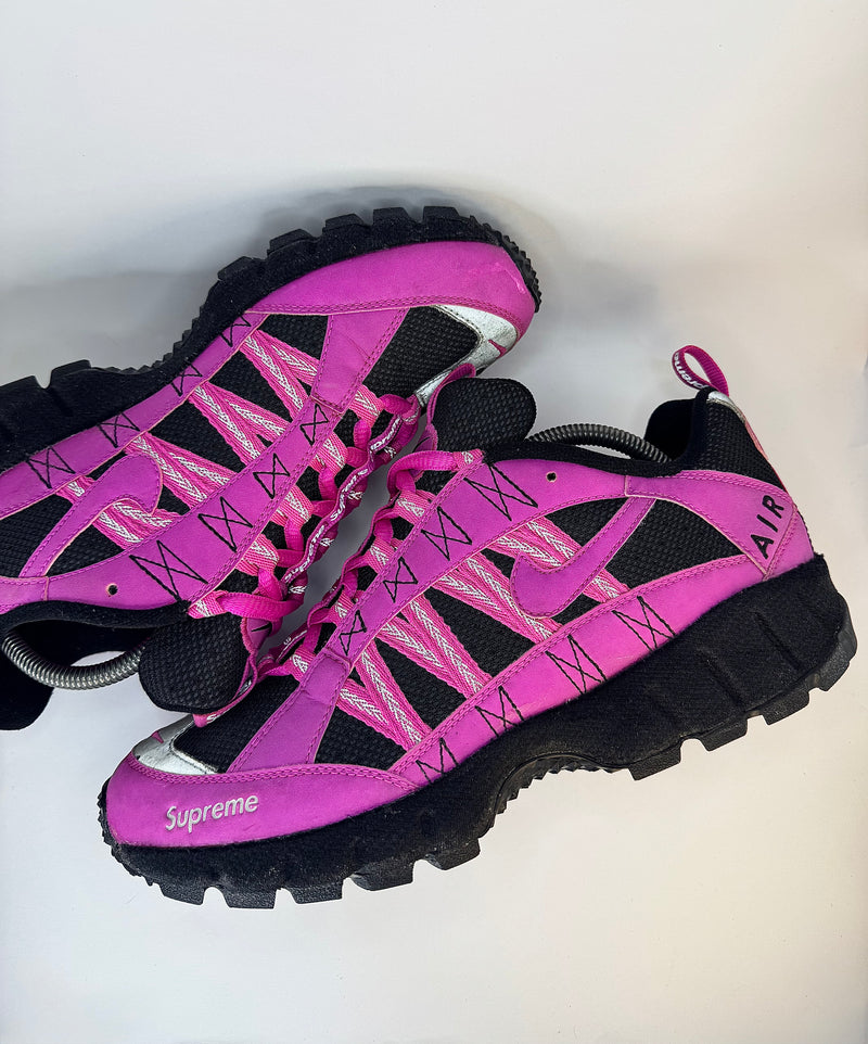 41 - Supreme x Nike Air Humara 17 Fire Pink