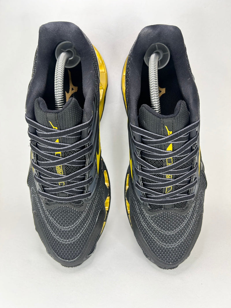 41 - Mizuno Wave Prophecy 12s Black Gold