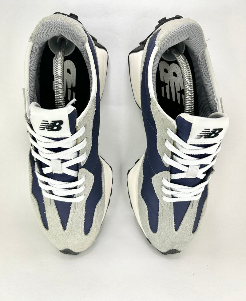 41 - New Balance 327 Grey And Blue