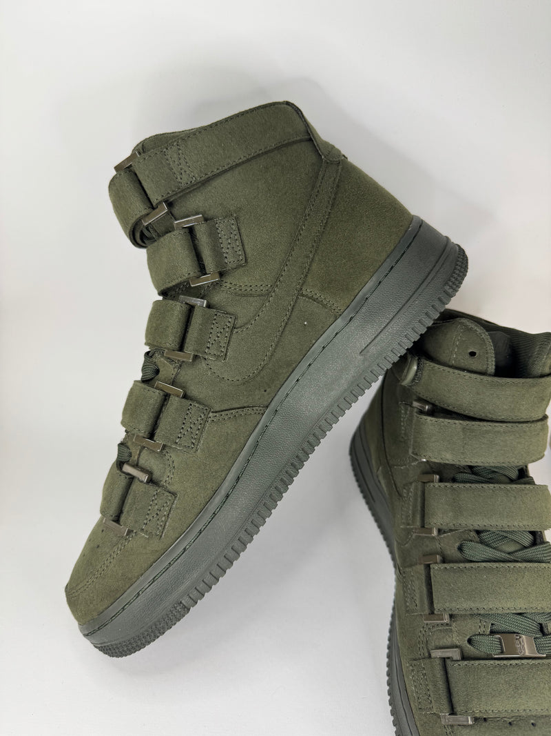 41 - Billie Eilish x Nike Air Force 1 High Sequoia