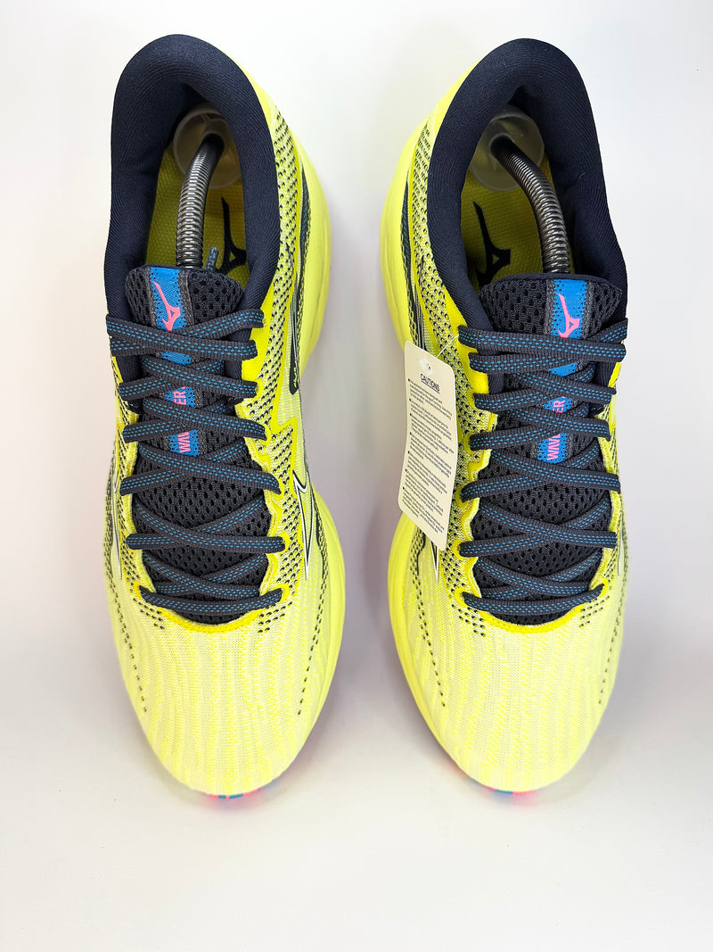 42 - Mizuno Wave Rider 27