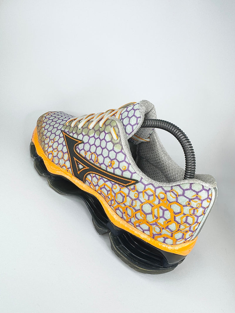 38 - Mizuno Wave Prophecy 3 (2014)