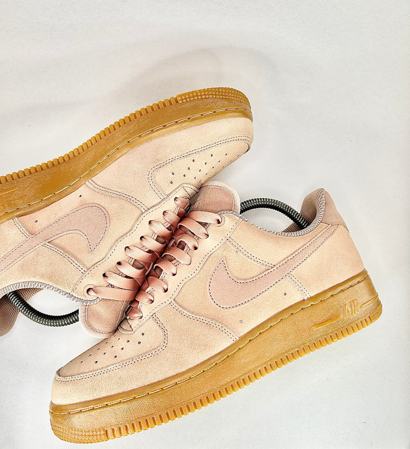 40 - Nike Air Force 1 Suede Rose