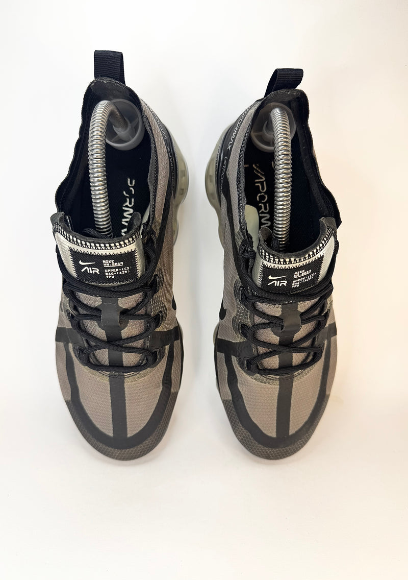 38 - Nike Vapormax 2019 Black Grey