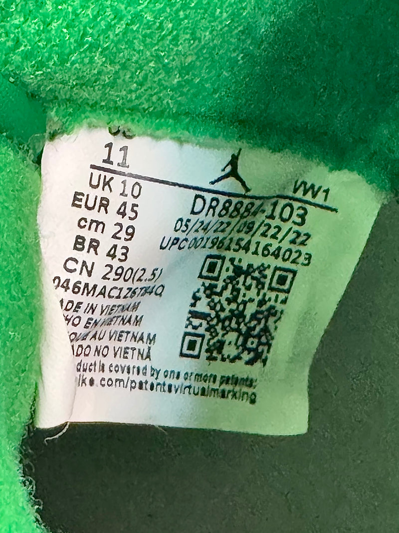 43 - Nike Air Jordan 2 Lucky Green