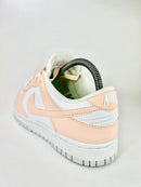37 - Nike Dunk Low Move To Zero Pink