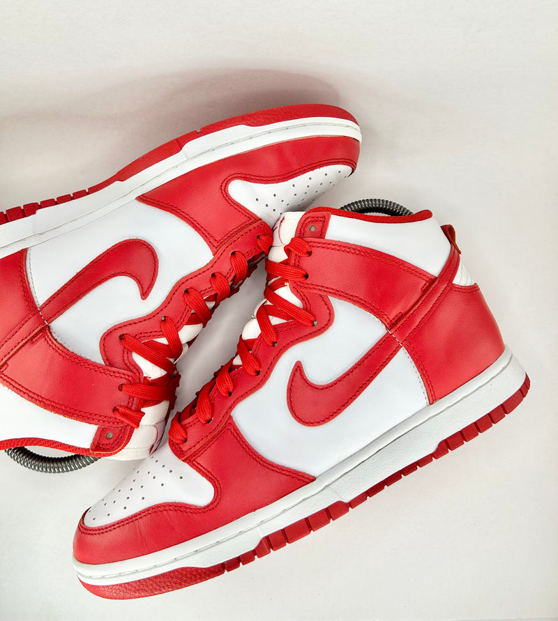 40 - Nike Dunk High Championship Red