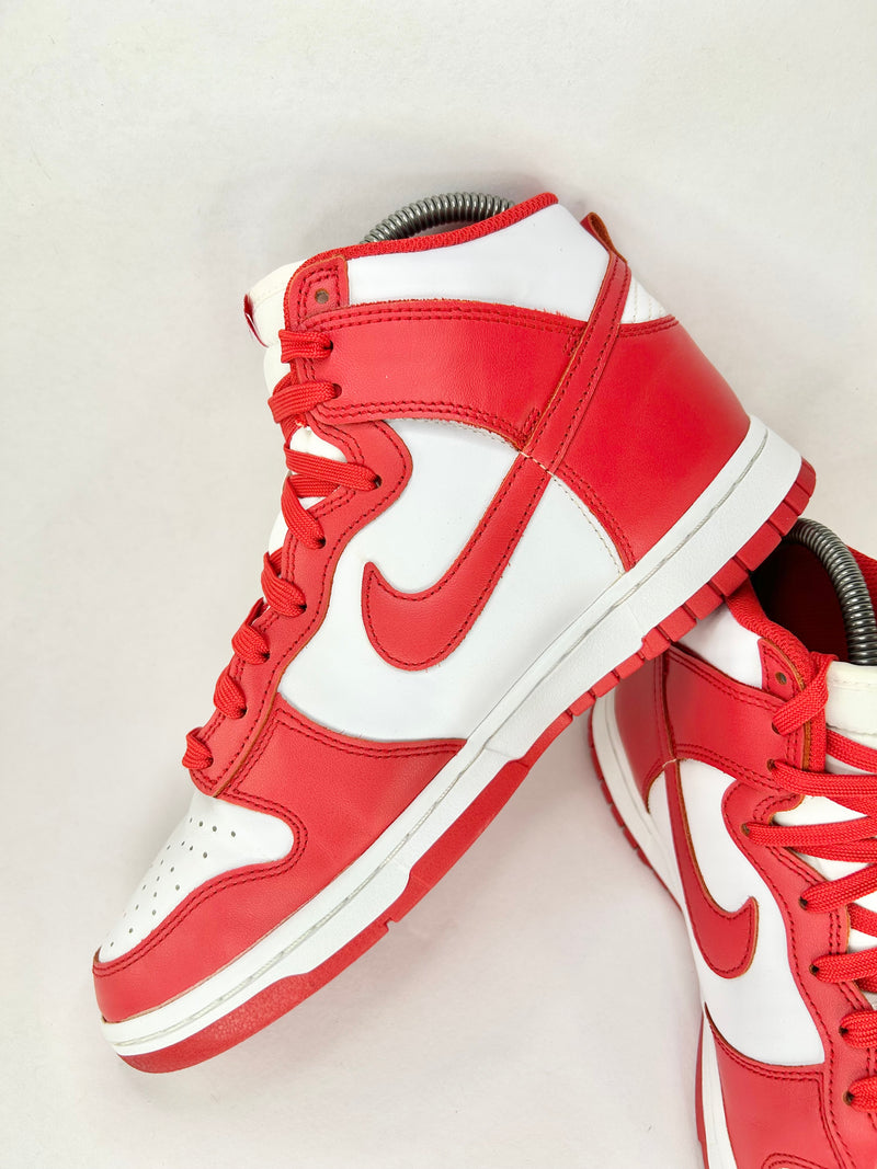 40 - Nike Dunk High Championship Red