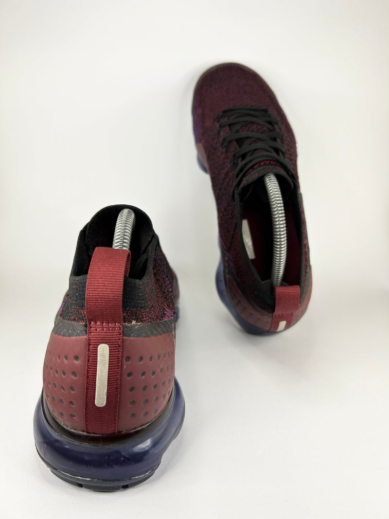 40 - Nike Vapormax Flyknit 2 Team Red