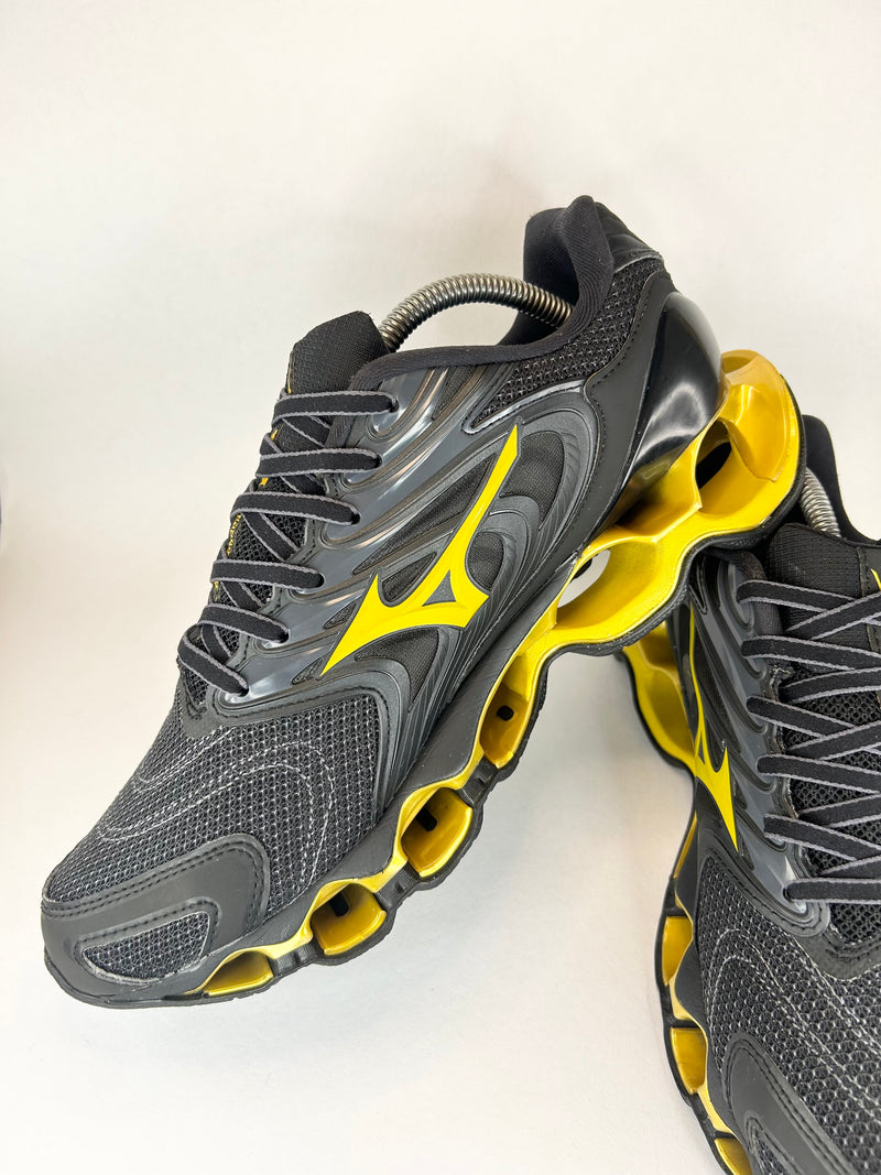 41 - Mizuno Wave Prophecy 12s Black Gold