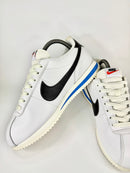 39 - Nike Cortez White And Black