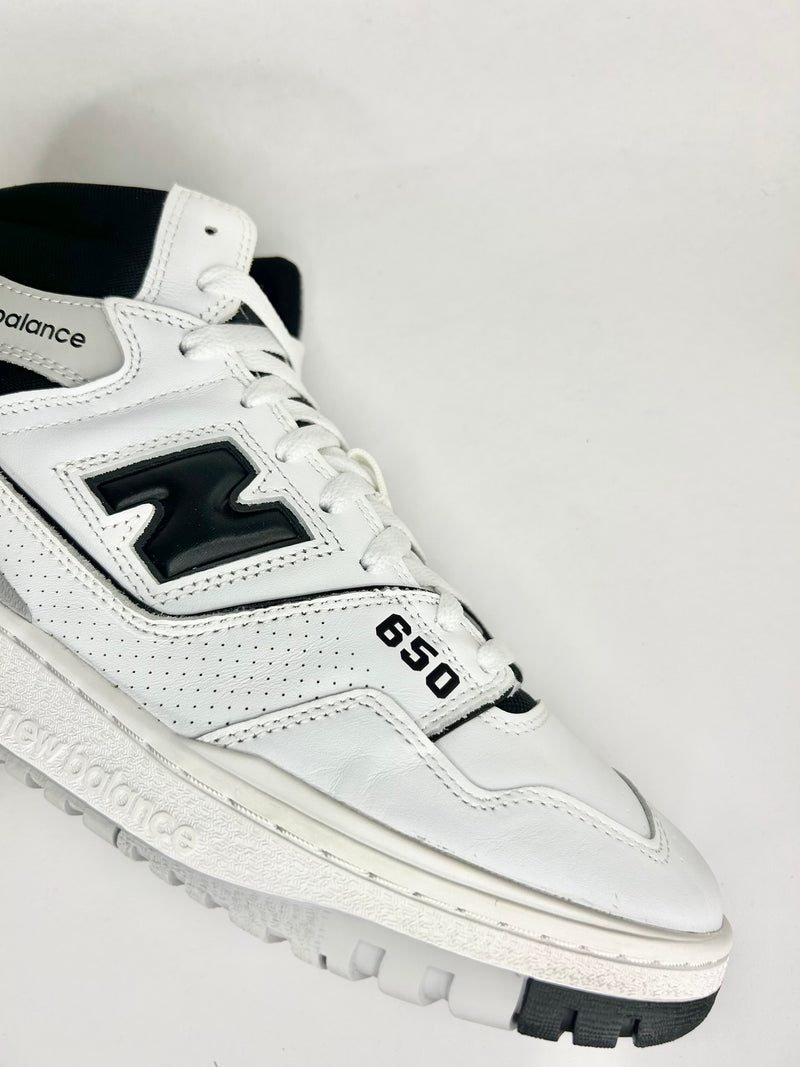 42 - New Balance 650 White Black