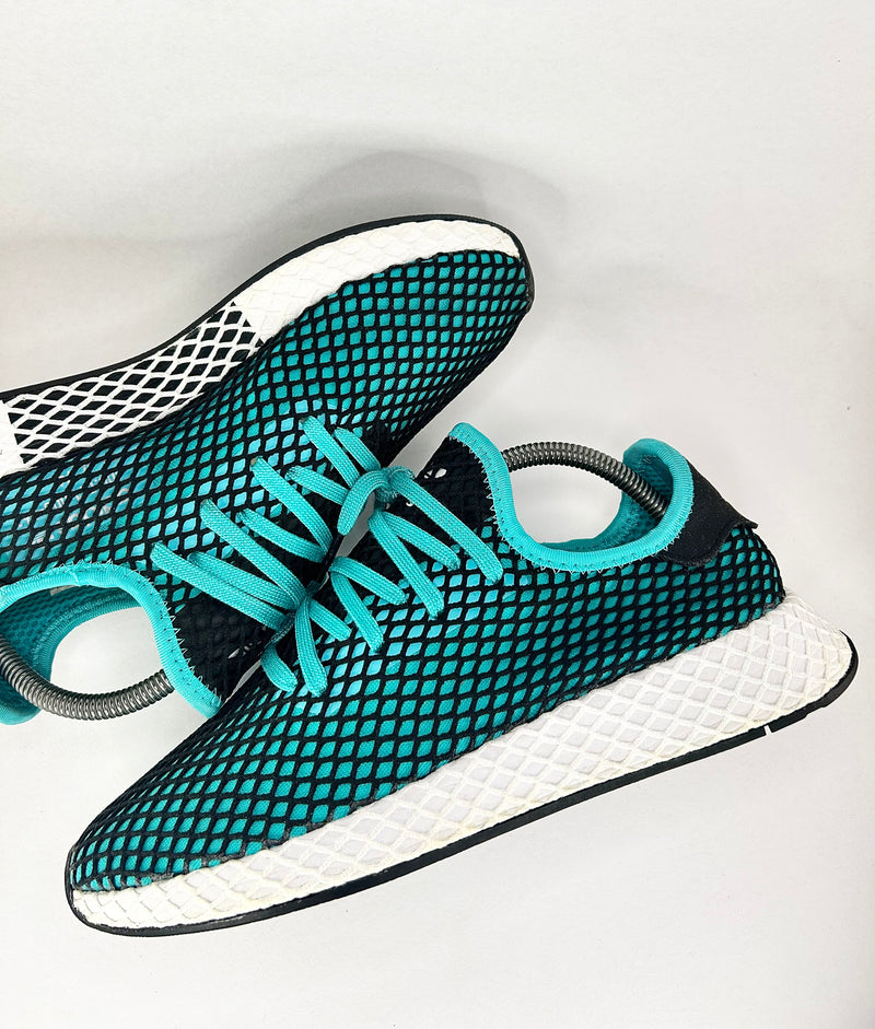 40 - Adidas Deerupt