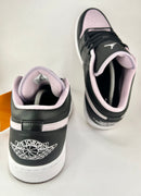 45 - Nike Air Jordan 1 SE Iced Lilac