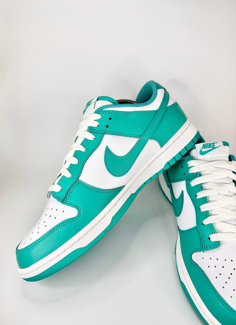 41 - Nike Dunk Low Clear Jade