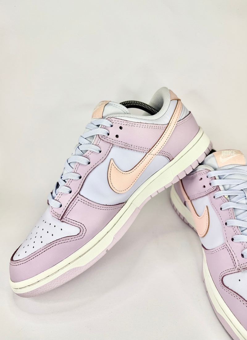 40 - Nike Dunk Low Easter