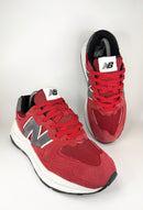 39 - New Balance 5740 Team Red