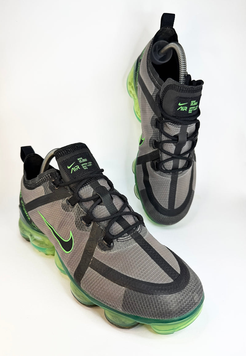 40 - Nike Vapormax 2019 Eletric Green
