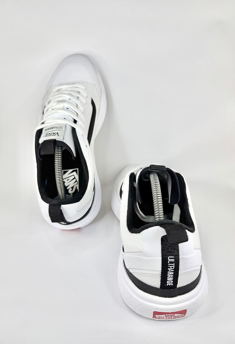 41 - Vans Ultrarange Exo White